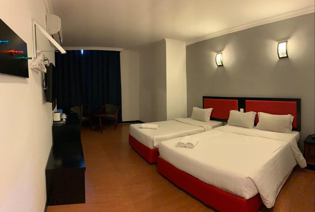 Golden Hotel كوتا كينابالو المظهر الخارجي الصورة
